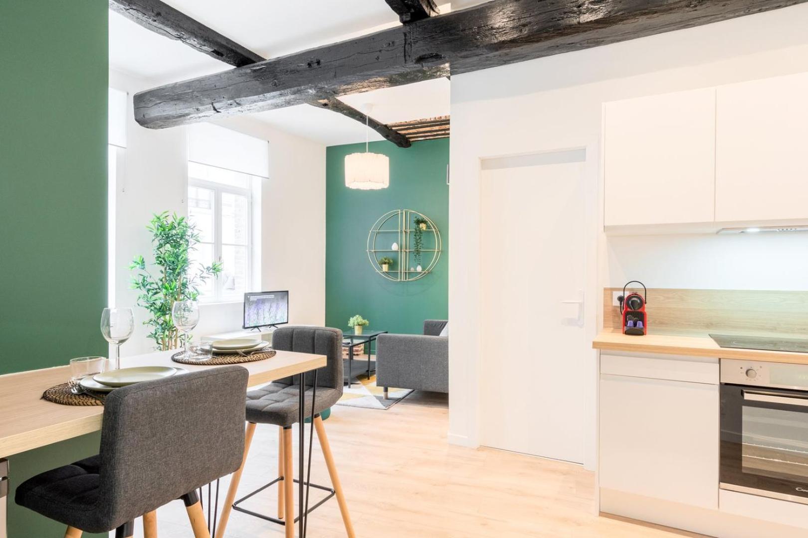 Character Apartment In The Heart Of Old Rijsel Buitenkant foto